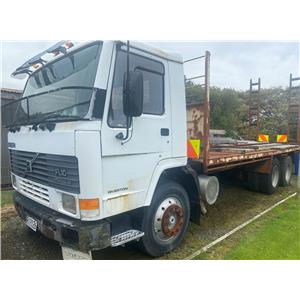 1992 Volvo Flio
Twin Axle Flat Deck
Rego On Hold